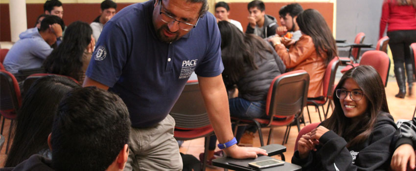 Equipo PACE realiza con éxito “Encuentro Reactivo: Buscando Necesidades y Soluciones” a estudiantes de primer año