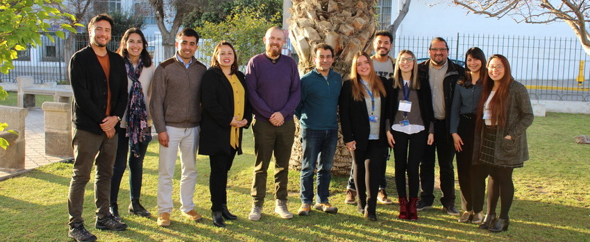Profesionales de la Universidad de Aysén comparten experiencias con equipos de programas de Acompañamiento ULS
