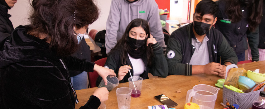 Estudiantes de enseñanza media PACE ULS de Salamanca recorren dependencias de la Universidad de La Serena